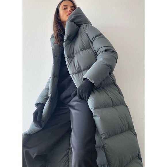 Aritzia | Jackets & Coats | Aritzia The Duvet Puffer Xs | Poshmark